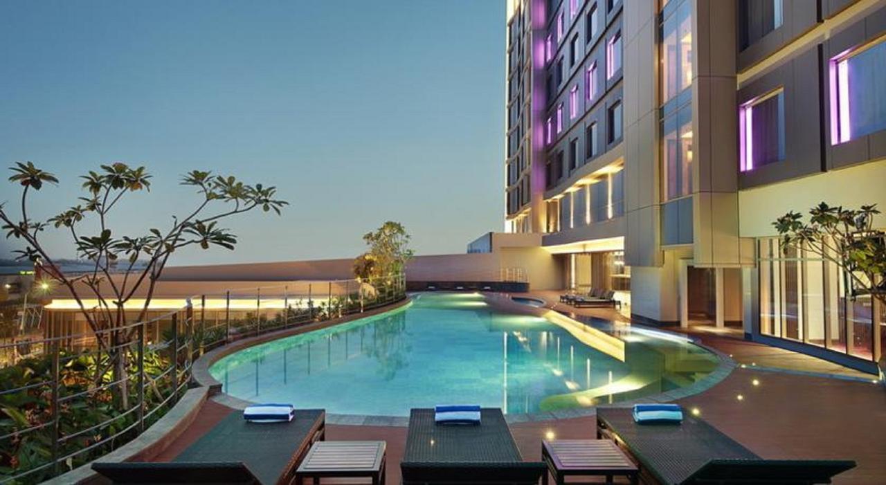Mercure Караванг Экстерьер фото